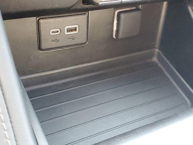 2024 GMC Yukon SLE