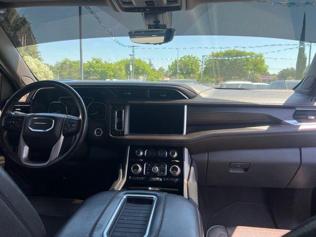 2021 GMC Yukon 4WD Denali