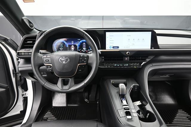 2023 Toyota Crown Limited