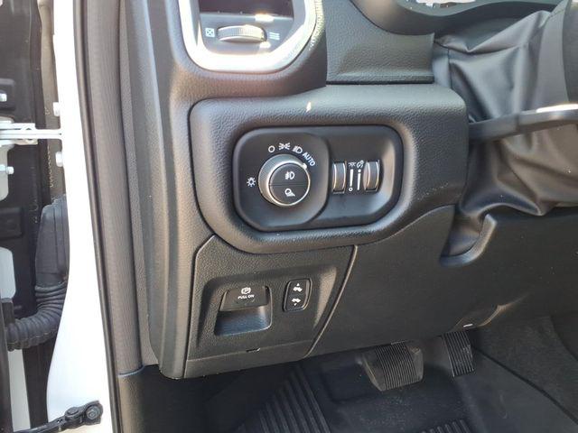 2023 Ram 1500 Laramie Crew Cab 4x4 5'7" Box