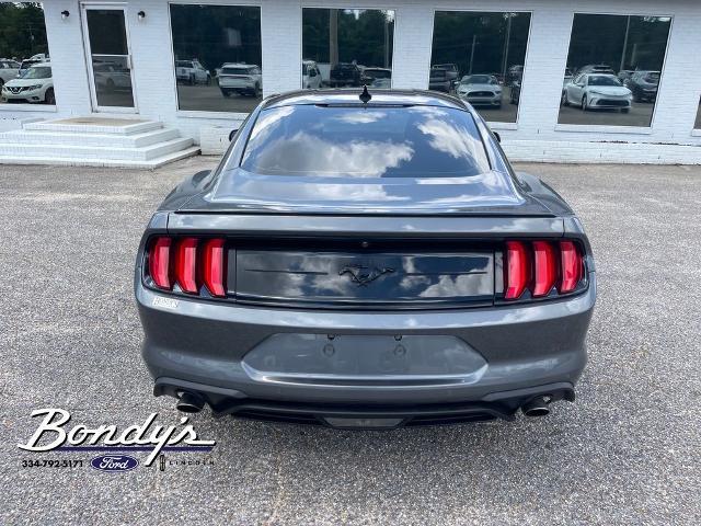 2022 Ford Mustang EcoBoost Fastback