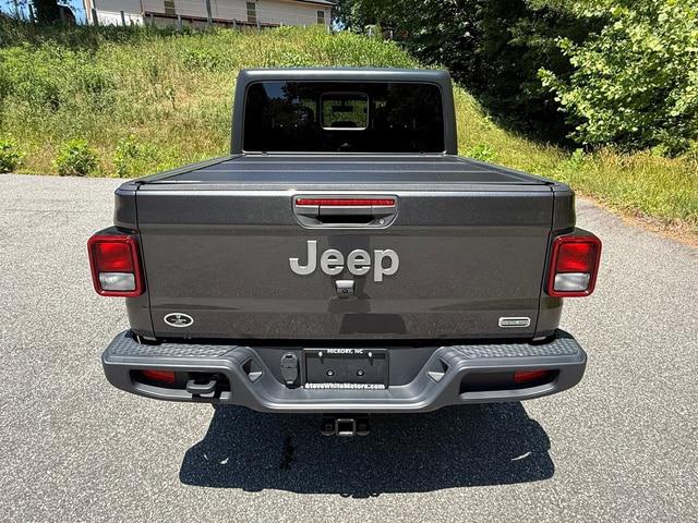 2021 Jeep Gladiator Overland