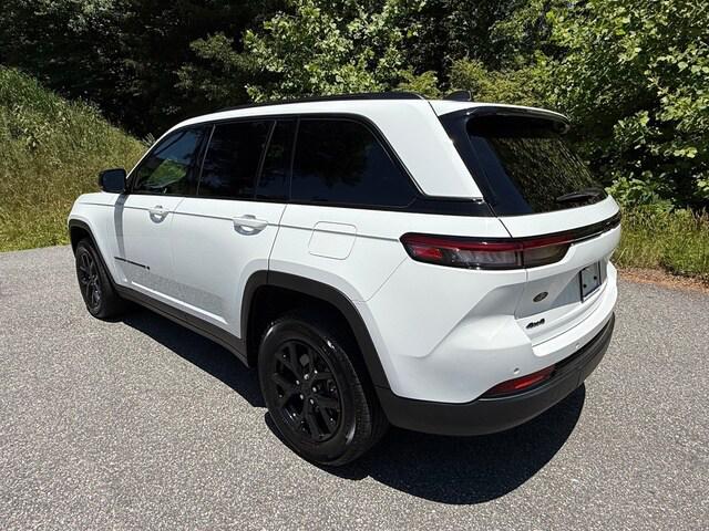2025 Jeep Grand Cherokee Altitude X 4x4