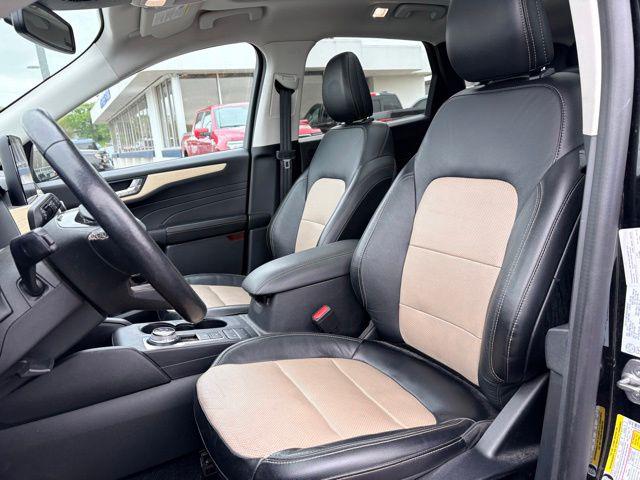 2021 Ford Escape Titanium