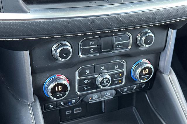 2023 GMC Yukon XL 2WD SLT