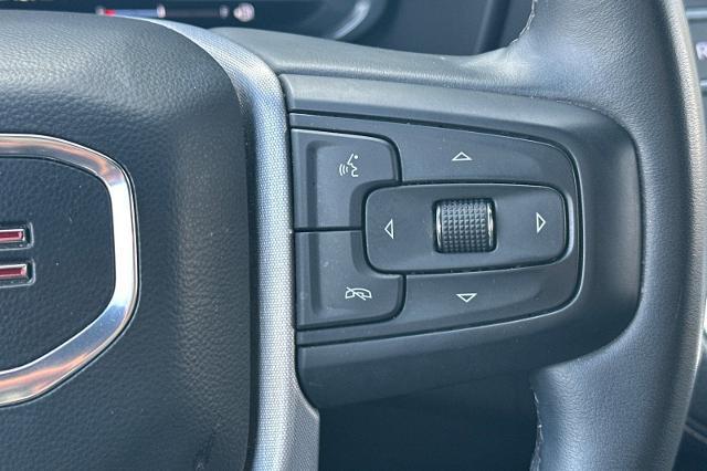 2023 GMC Yukon XL 2WD SLT