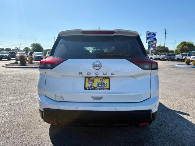 2025 Nissan Rogue SV FWD