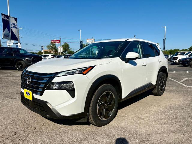 2025 Nissan Rogue SV FWD