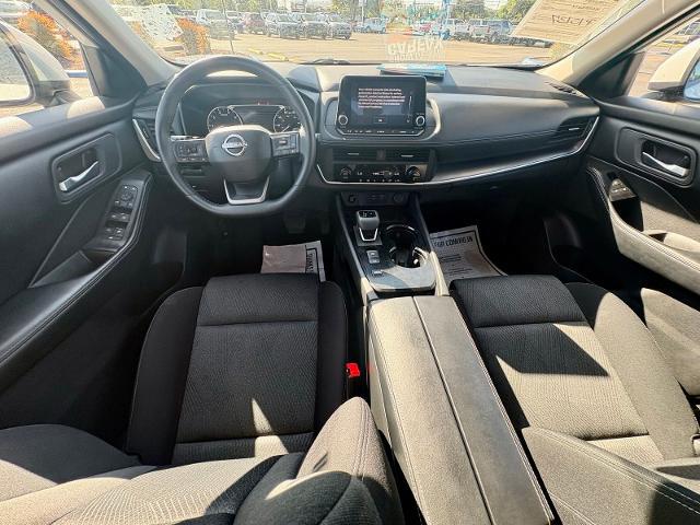 2025 Nissan Rogue SV FWD