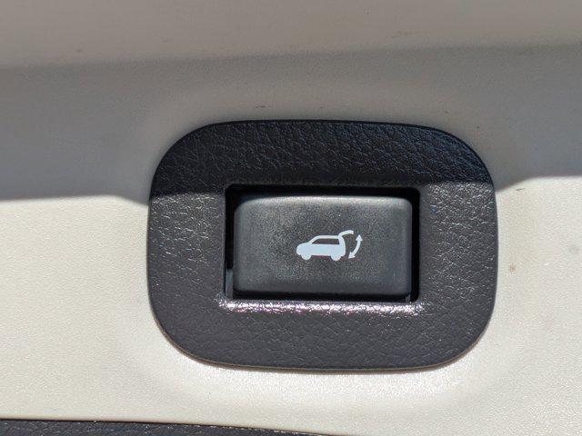 2020 Nissan Rogue SV FWD