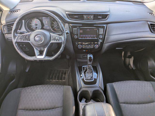 2020 Nissan Rogue SV FWD