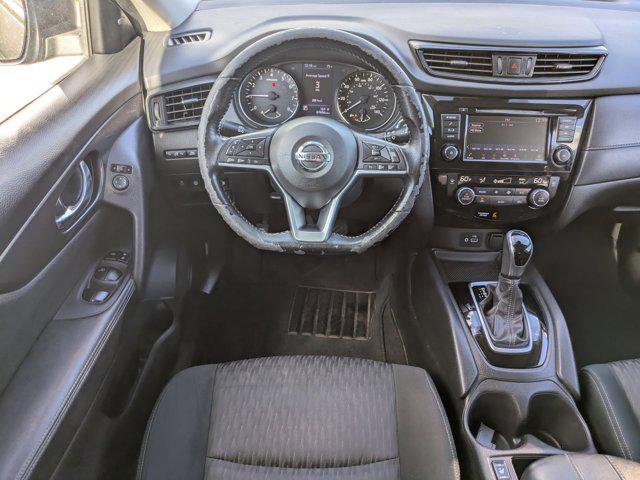 2020 Nissan Rogue SV FWD