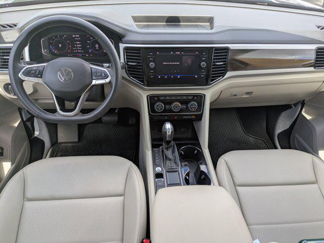 2022 Volkswagen Atlas 3.6L V6 SE w/Technology