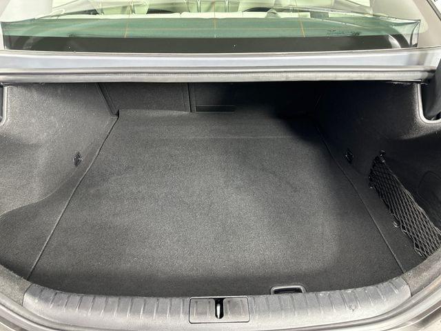 2025 Genesis G70 2.5T RWD