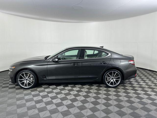 2025 Genesis G70 2.5T RWD
