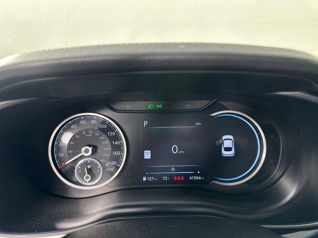 2025 Genesis G70 2.5T RWD