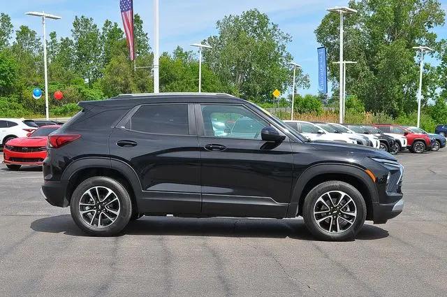 2024 Chevrolet TrailBlazer AWD LT