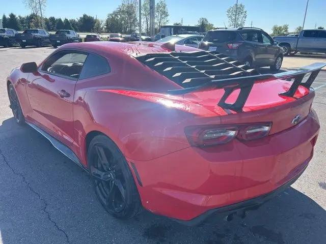 2020 Chevrolet Camaro RWD Coupe LT1