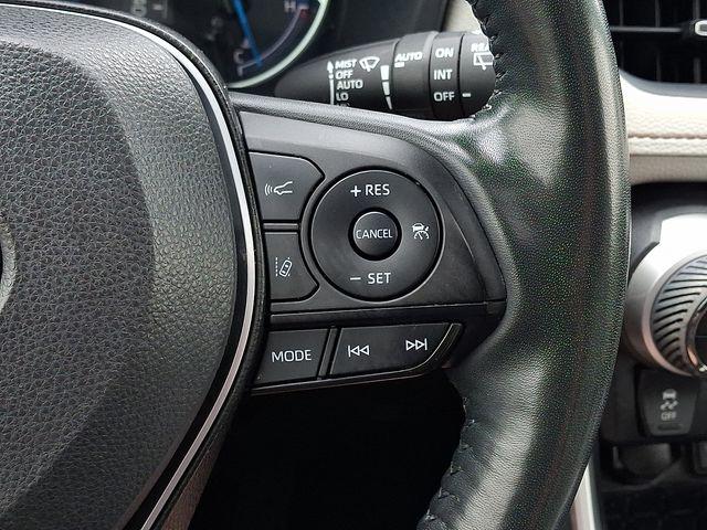 2023 Toyota RAV4 Hybrid XLE Premium