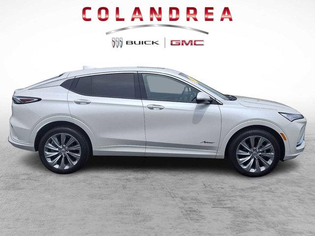2024 Buick NV Avenir FWD