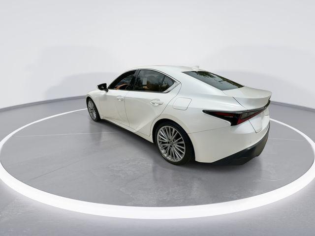 2025 Lexus IS 300 300