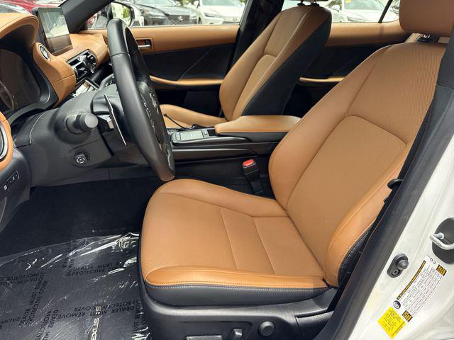 2025 Lexus IS 300 300