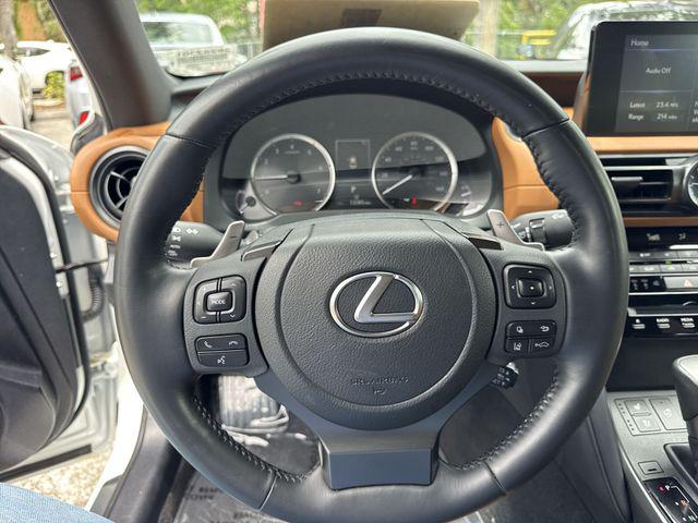 2025 Lexus IS 300 300