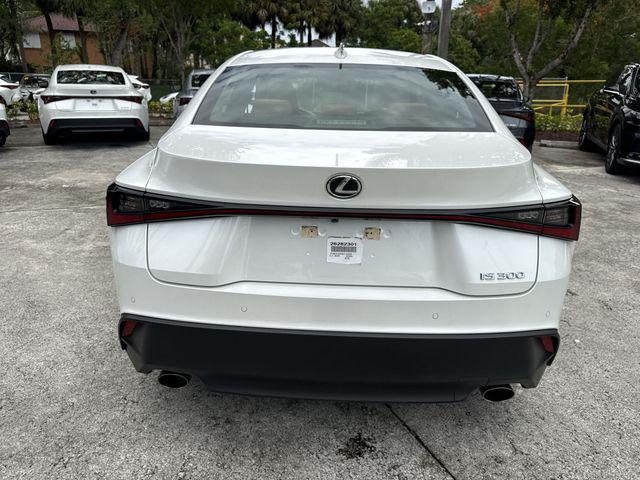 2025 Lexus IS 300 300