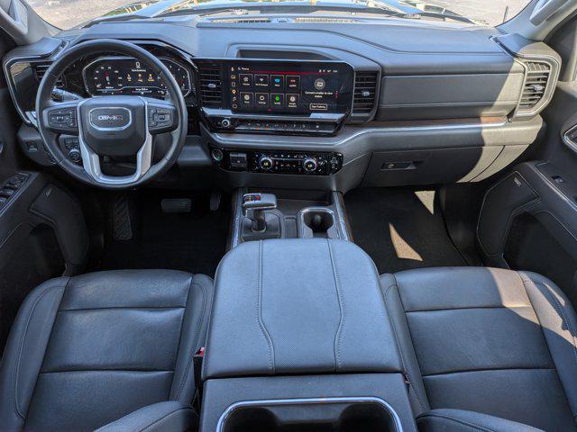2023 GMC Sierra 1500 4WD Crew Cab Short Box SLT