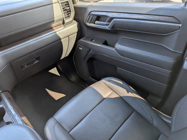 2023 GMC Sierra 1500 4WD Crew Cab Short Box SLT