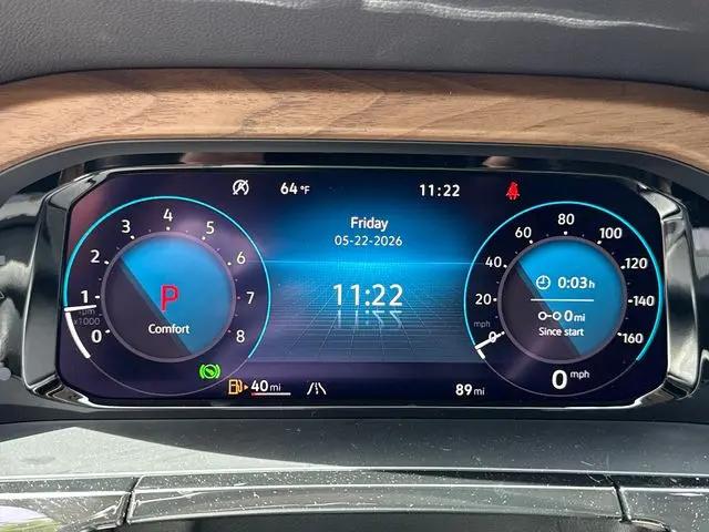 2026 Volkswagen Atlas SE with Technology
