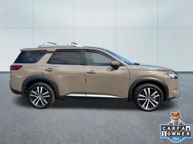 2024 Nissan Pathfinder Platinum 4WD