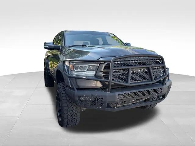 2020 Ram 1500 Big Horn Crew Cab 4x4 5'7" Box