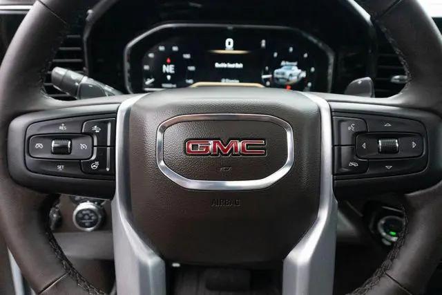 2025 GMC Sierra 1500 4WD Crew Cab Short Box SLT