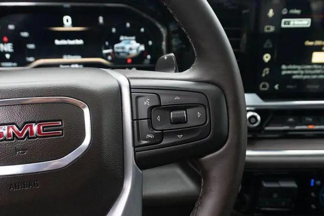 2025 GMC Sierra 1500 4WD Crew Cab Short Box SLT