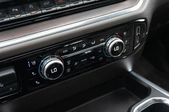 2025 GMC Sierra 1500 4WD Crew Cab Short Box SLT
