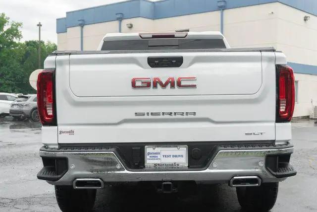 2025 GMC Sierra 1500 4WD Crew Cab Short Box SLT