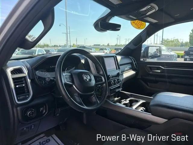 2022 Ram 1500 Big Horn Crew Cab 4x4 5'7" Box