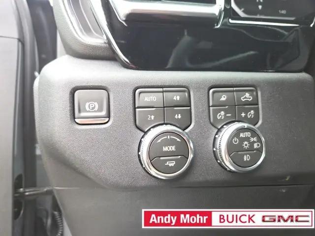 2026 GMC Sierra 3500HD Crew Cab, Long Bed, SLT Dual Rear Wheel, 4WD