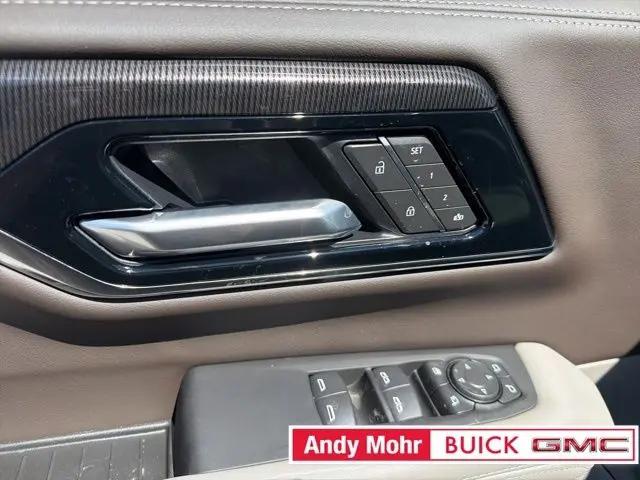 2026 GMC Yukon XL 4WD Elevation