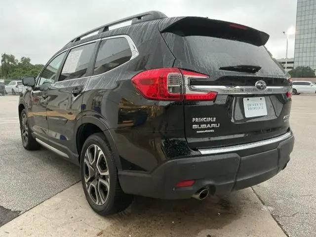 2023 Subaru Ascent Limited 8-Passenger