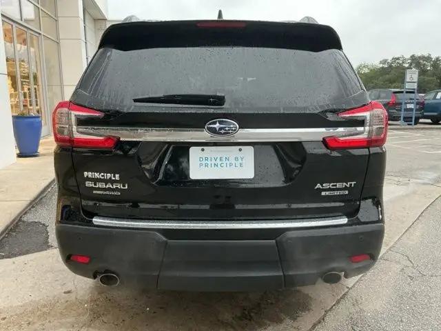 2023 Subaru Ascent Limited 8-Passenger