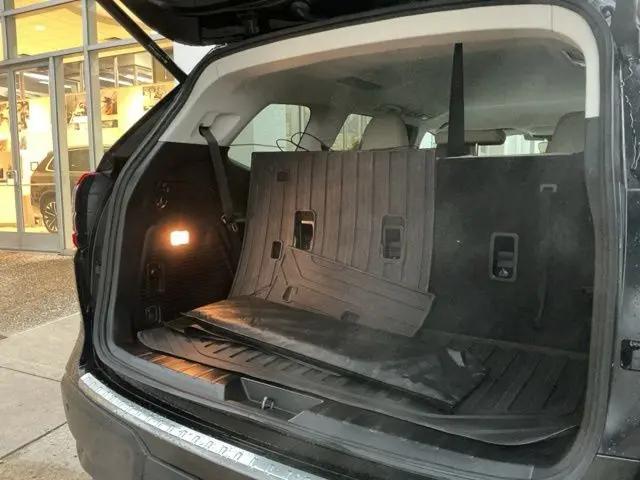 2023 Subaru Ascent Limited 8-Passenger