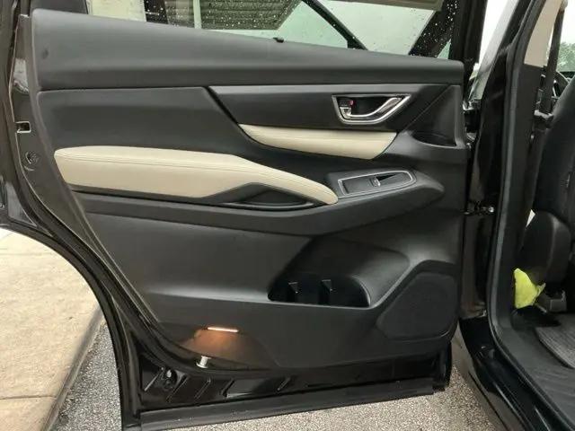 2023 Subaru Ascent Limited 8-Passenger