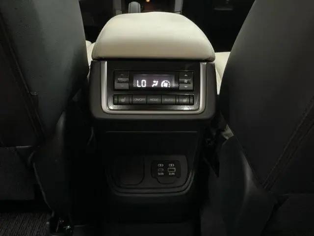 2023 Subaru Ascent Limited 8-Passenger