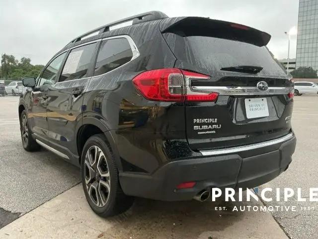 2023 Subaru Ascent Limited 8-Passenger