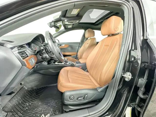 2023 Audi A4 Premium 40 TFSI quattro S tronic