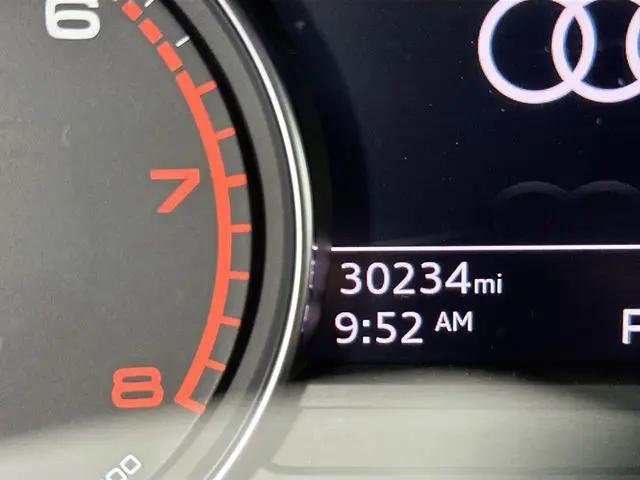 2023 Audi A4 Premium 40 TFSI quattro S tronic