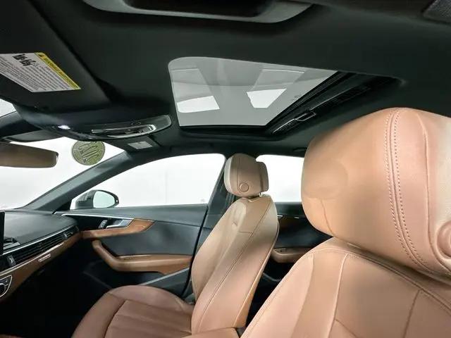 2023 Audi A4 Premium 40 TFSI quattro S tronic