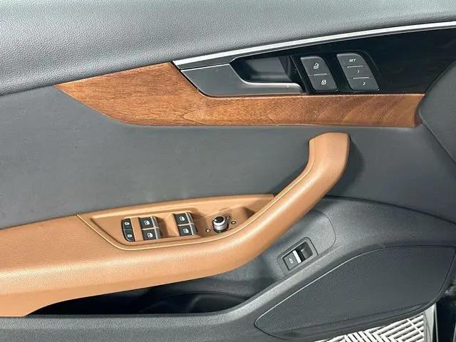 2023 Audi A4 Premium 40 TFSI quattro S tronic